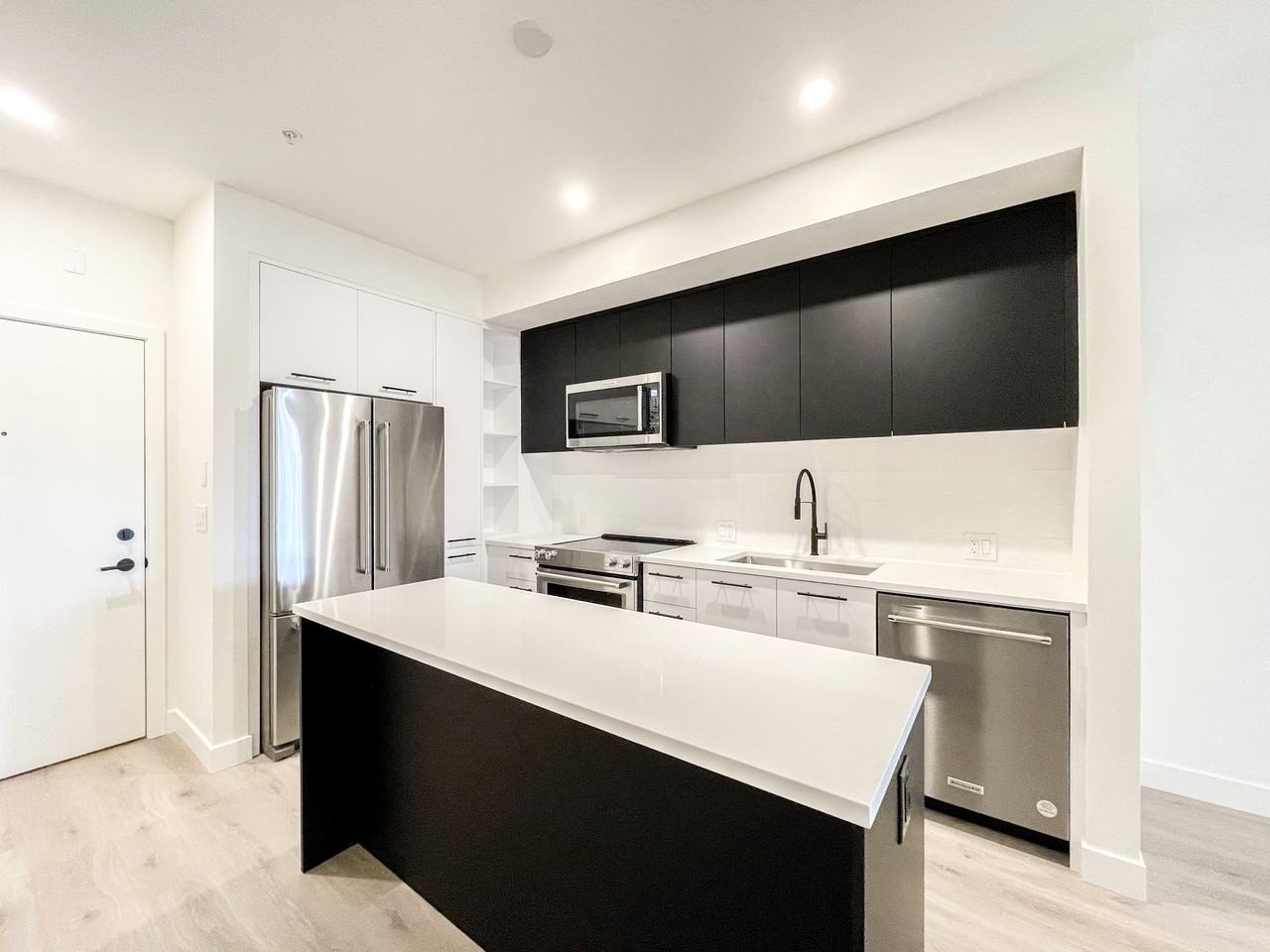 2635 King George Boulevard #333 - Photo 3 of 13