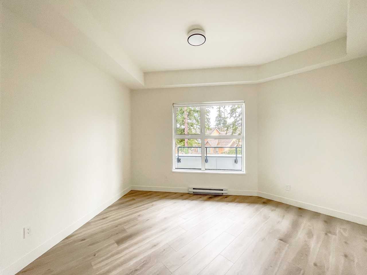 2620 152 Street #406 - Photo 7 of 14