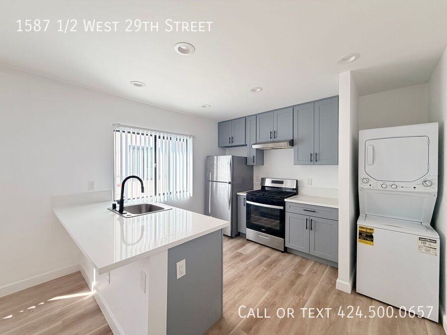 1587 1/2 W 29th St - Photo 2 of 15