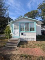featured image of 8 Glenwood Ln