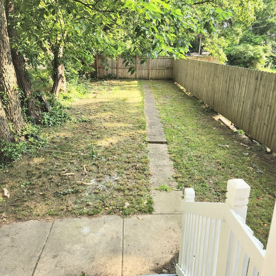 1455 E Mound St - Photo 4 of 16