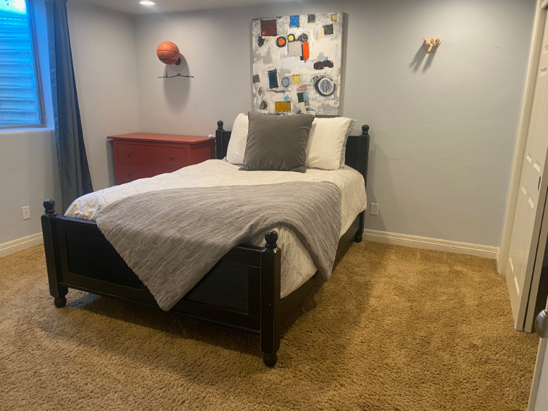 2532 E Capricorn Way - Photo 5 of 16
