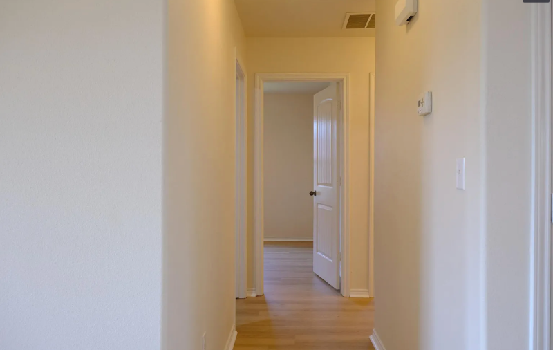 9102 Quincy Ave - Photo 6 of 28