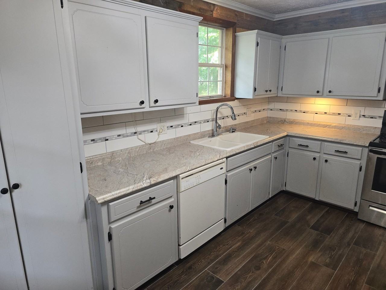 4837 Mayo Cir - Photo 4 of 23