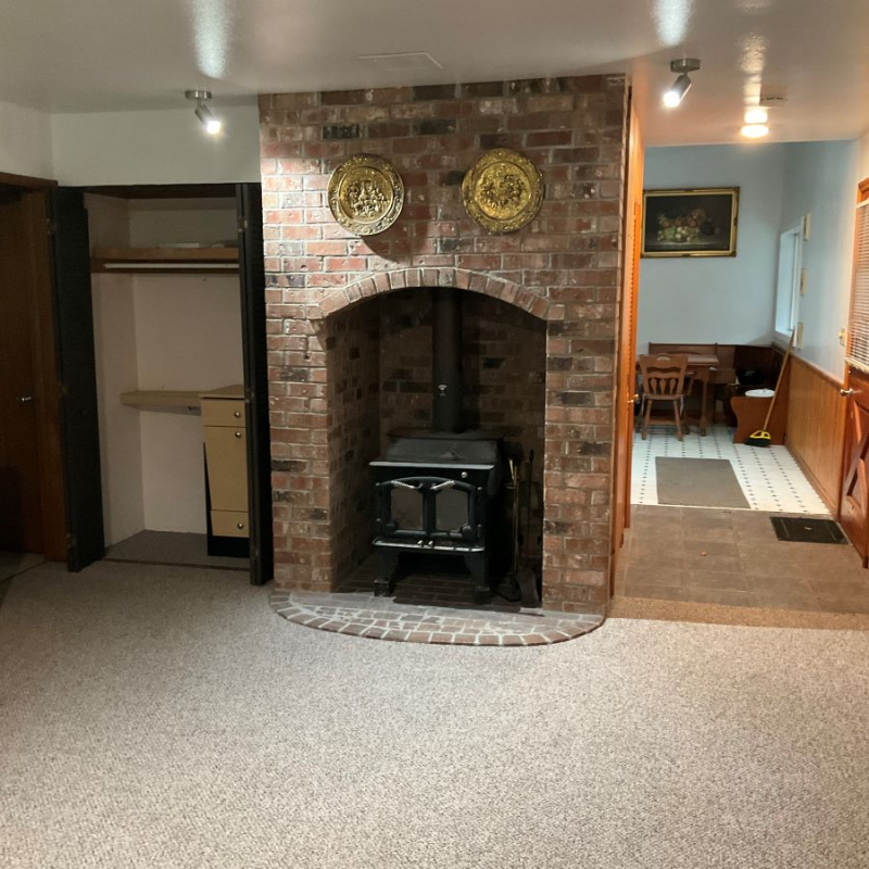 01 Russell Rd - Photo 3 of 11