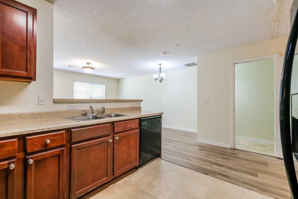 1752 Old Dogwood - Photo 7 of 17