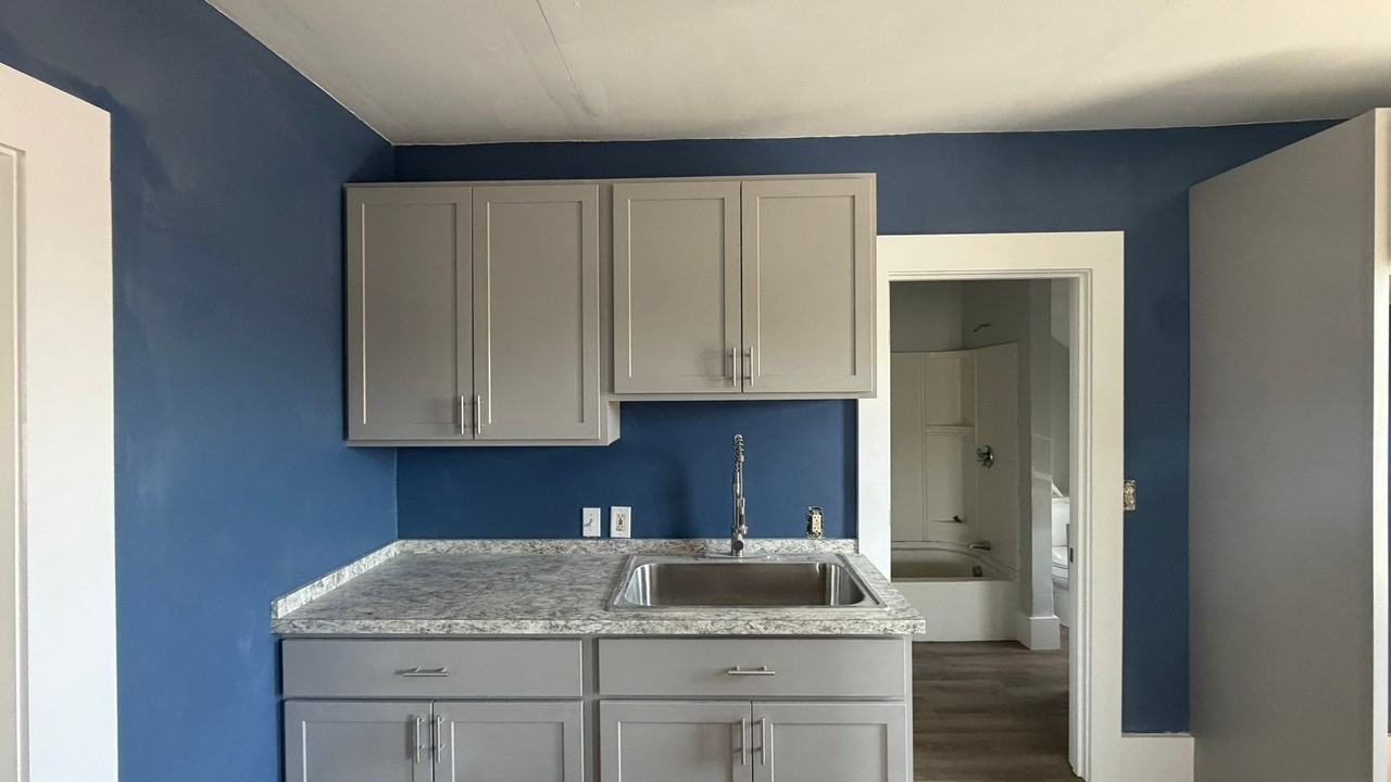 188 Division St #FL3 - Photo 6 of 12