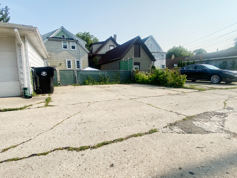 3663 E Munkwitz Ave #2 - Photo 2 of 16