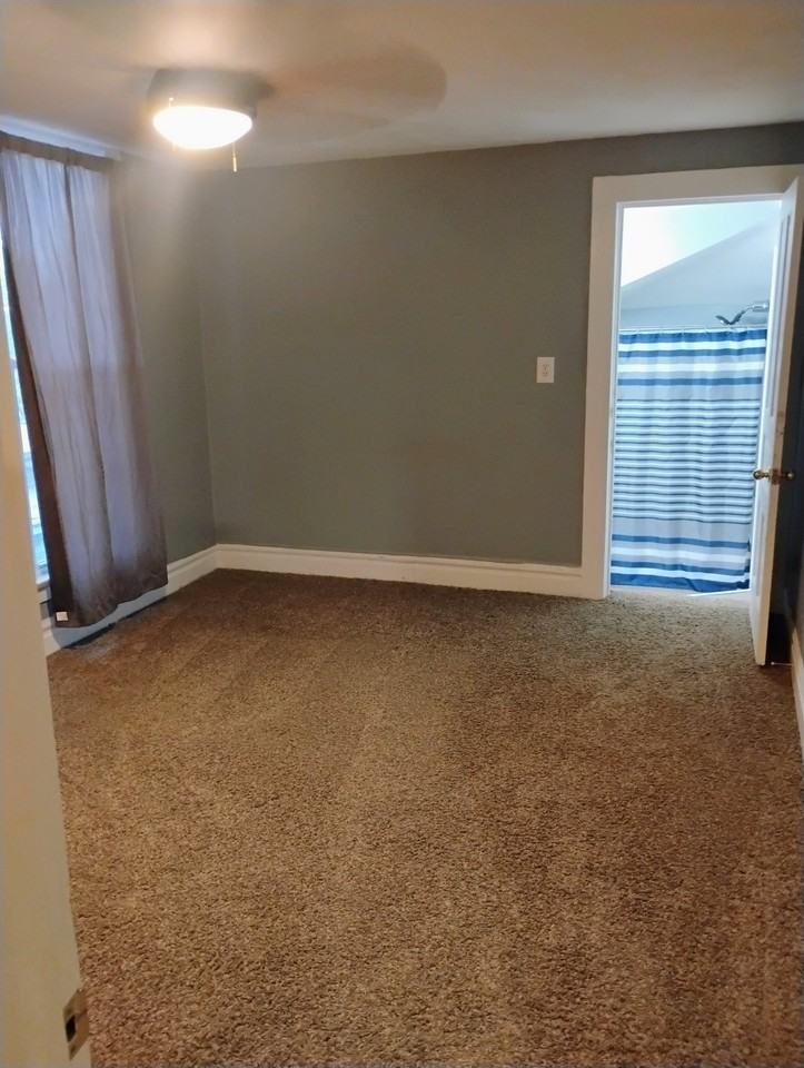 35 S Manning St #1 - Photo 7 of 14