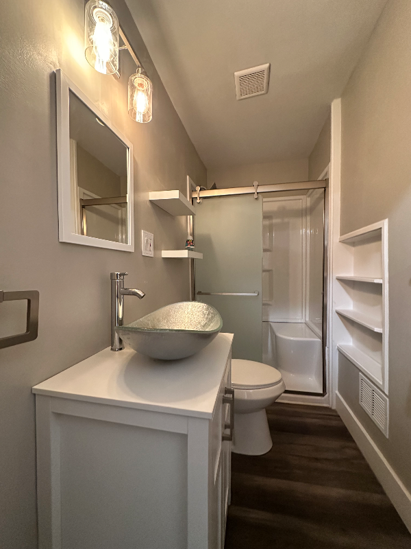 3723 S Rose St #B - Photo 4 of 9