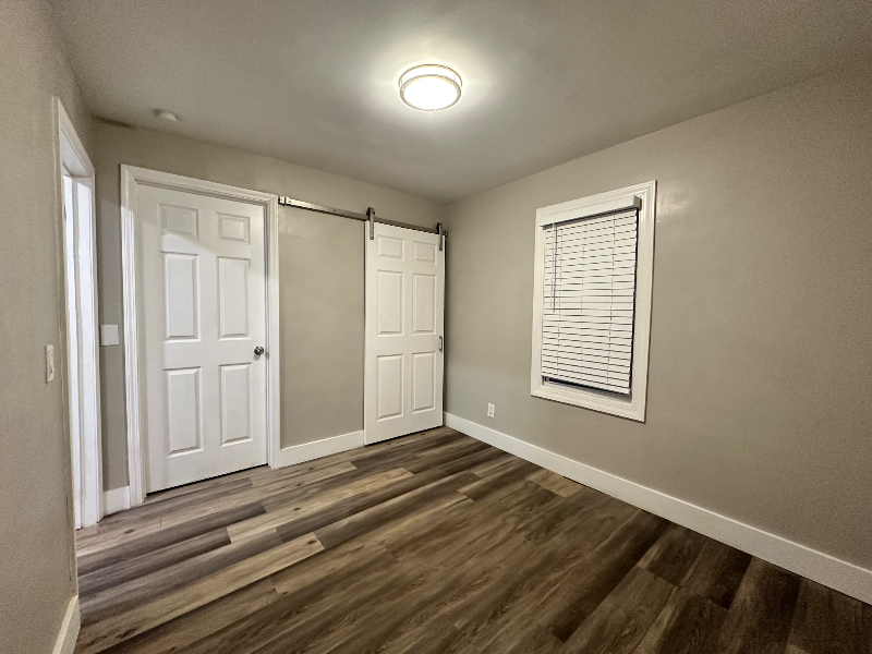 3723 S Rose St #B - Photo 6 of 9