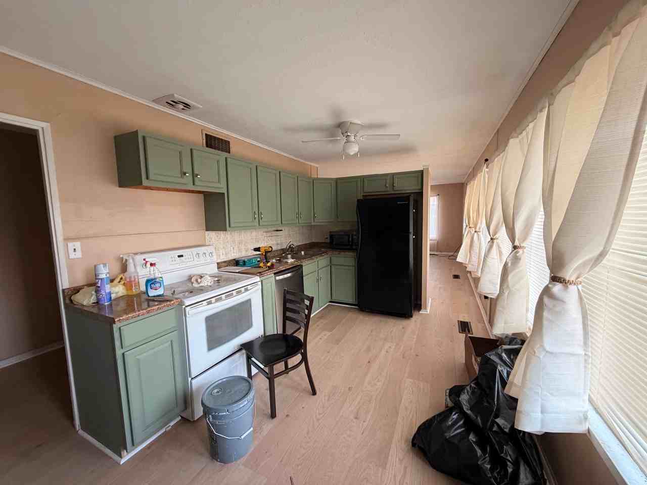 120 E 11th St - Photo 2 of 14