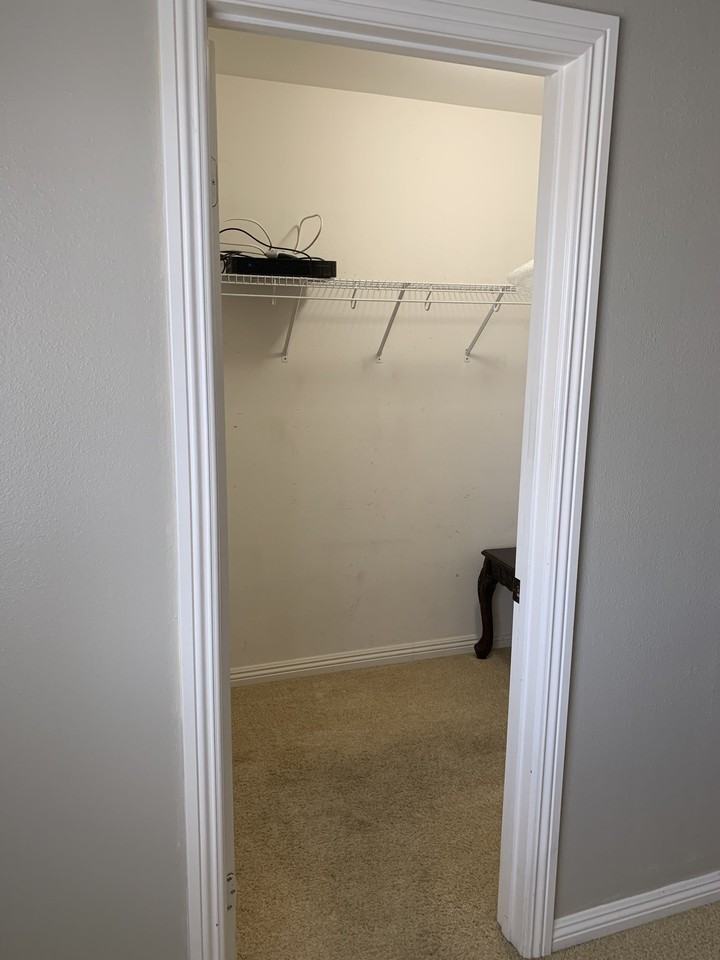 37113 Firethorn St - Photo 3 of 10