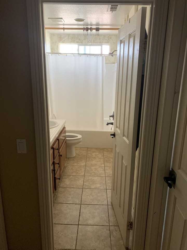 37113 Firethorn St - Photo 6 of 10