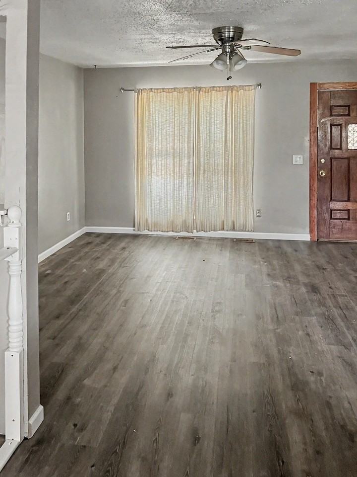 16518 E Wesley Ave - Photo 2 of 17