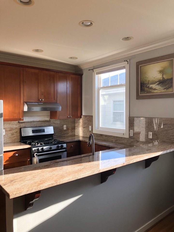 205 15th Ave - Photo 3 of 20