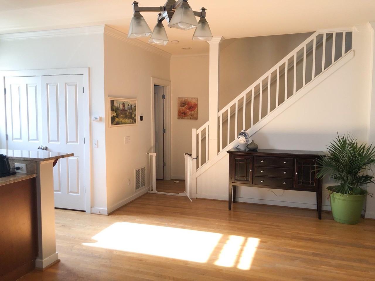 205 15th Ave - Photo 7 of 20