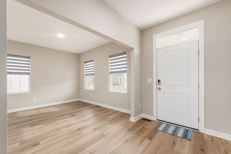 6854 Turnstone Loop - Photo 7 of 44