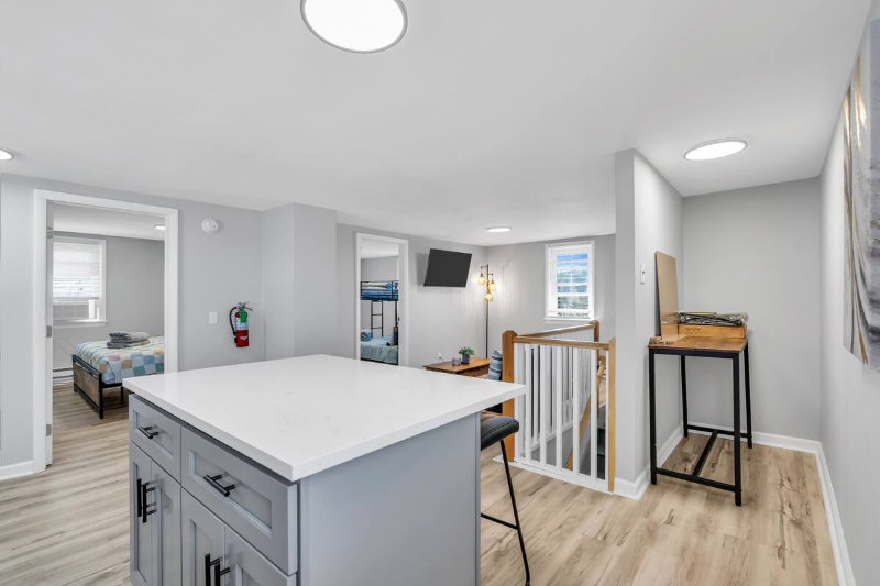 113 E Rio Grande Ave #3 - Photo 6 of 20