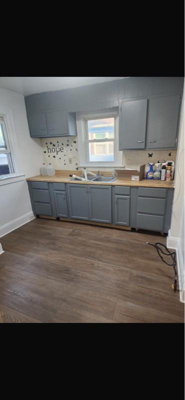 1443 Larchmont Rd - Photo 3 of 8
