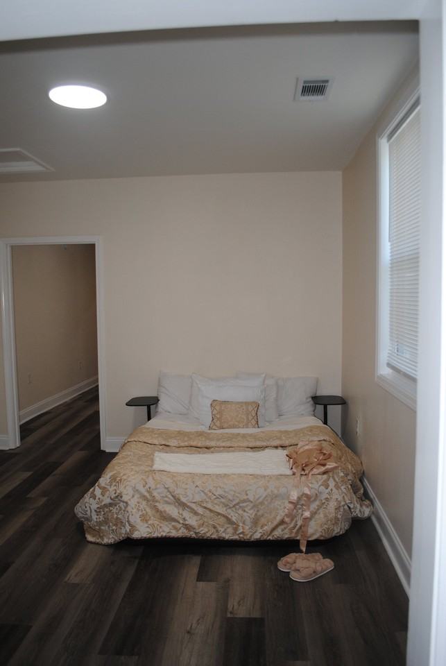 2818 Republic St - Photo 3 of 14