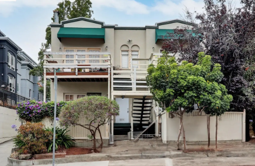 2117 Delaware St #B - Photo 2 of 12