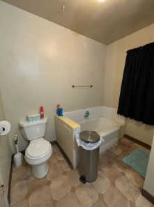 3743 N Fresno St - Photo 4 of 6