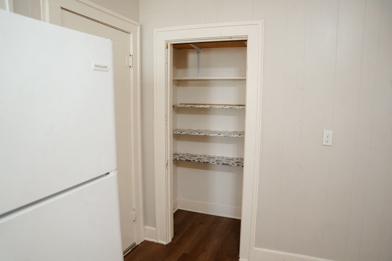 123 W Avenue A, San Angelo, Tx - Photo 4 of 18