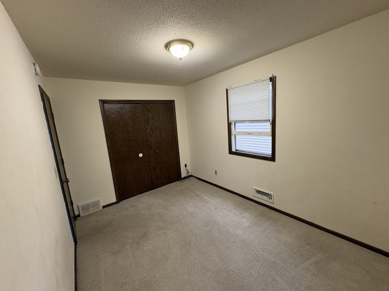 2939/2937 France Ave N #2937 - Photo 3 of 12