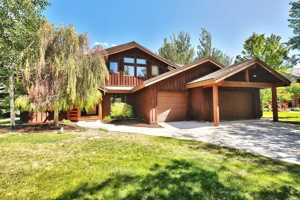 featured image of 1618 Park Pl