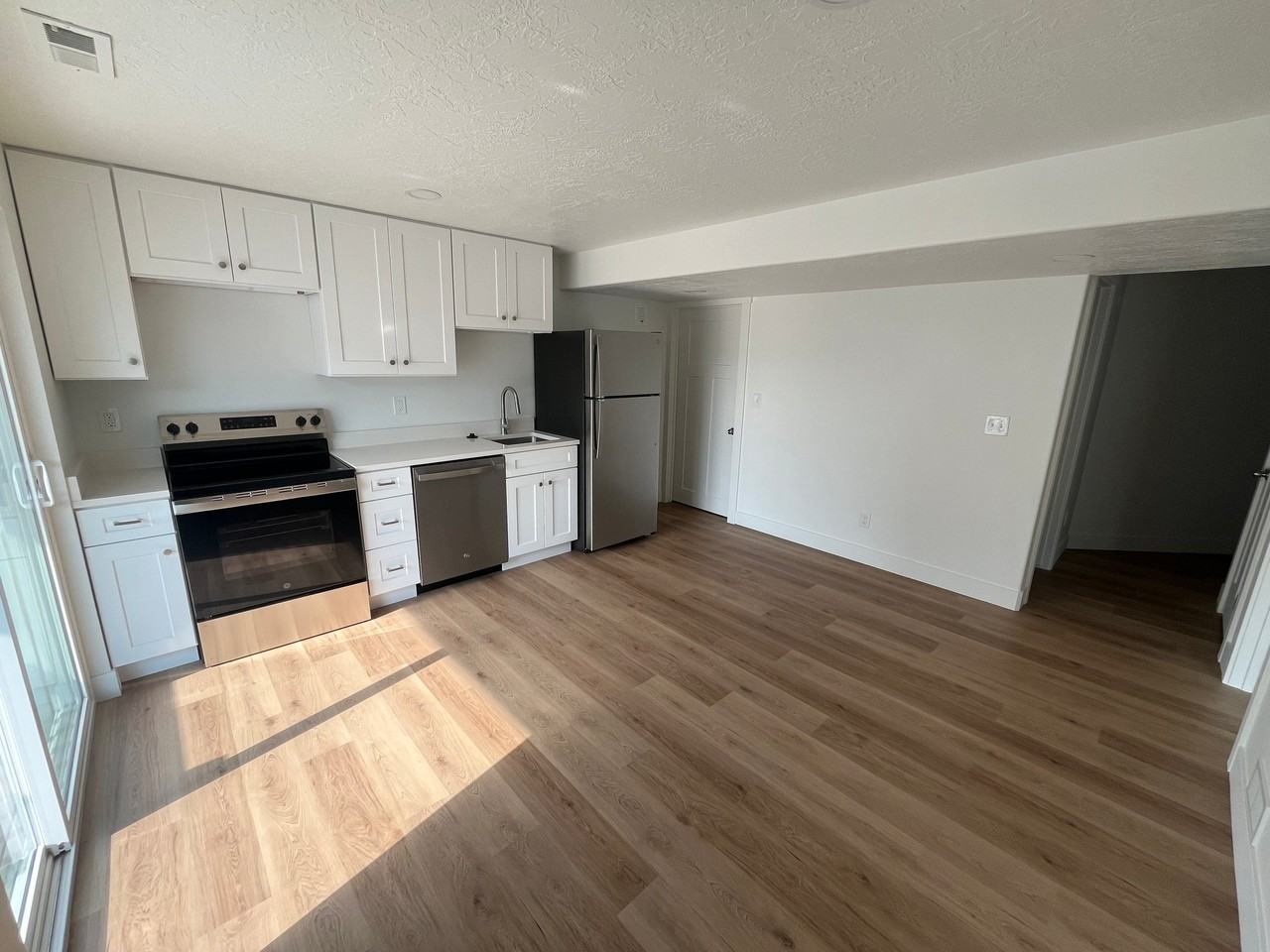 4794 S Heartwood Rd - Photo 3 of 12