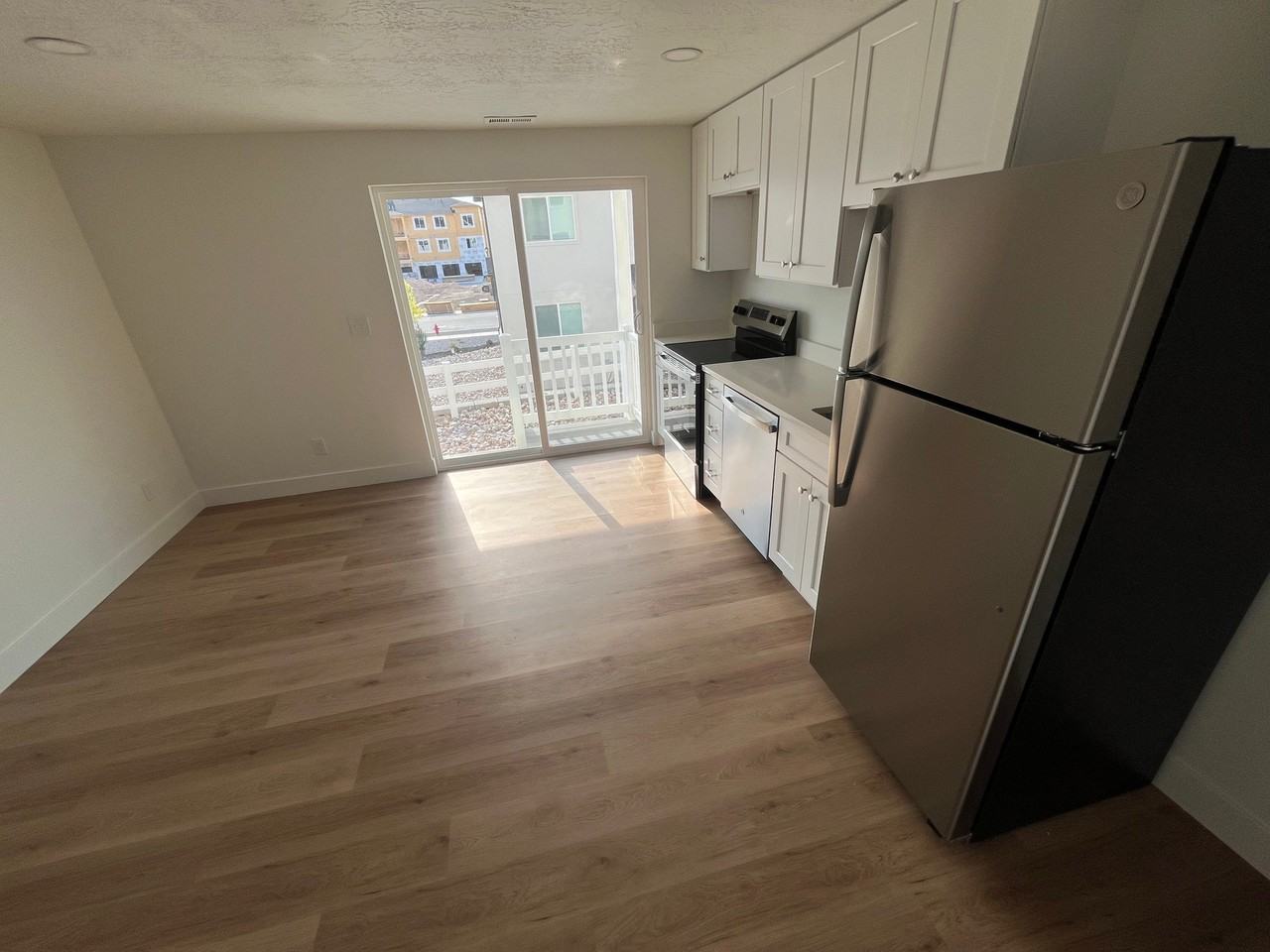 4794 S Heartwood Rd - Photo 4 of 12