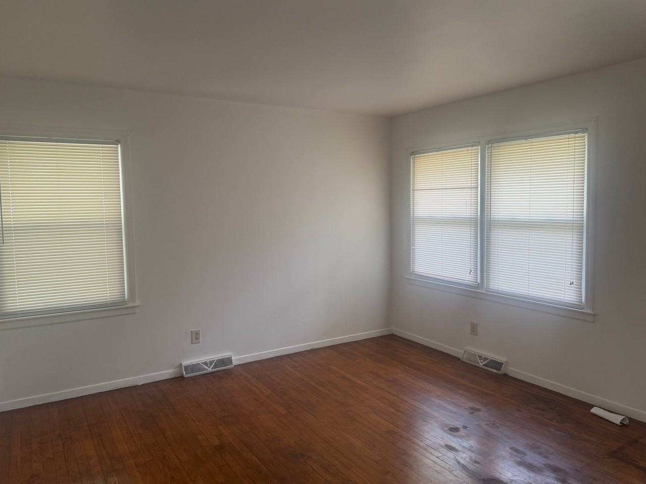 3001 Depaul Ct - Photo 6 of 10