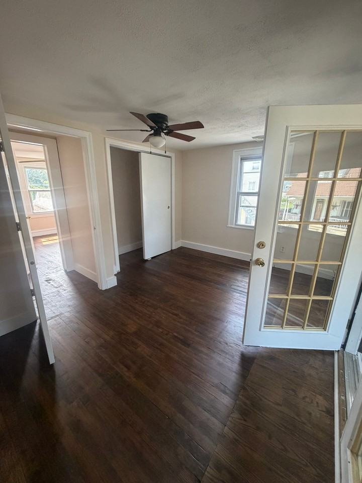 8 Vose St #2 - Photo 3 of 15