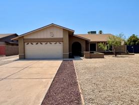 3201 W Paradise Ln - Photo 1 of 1