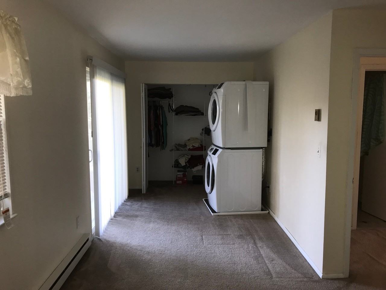 12 White Gate Dr Apt J #12J - Photo 3 of 7