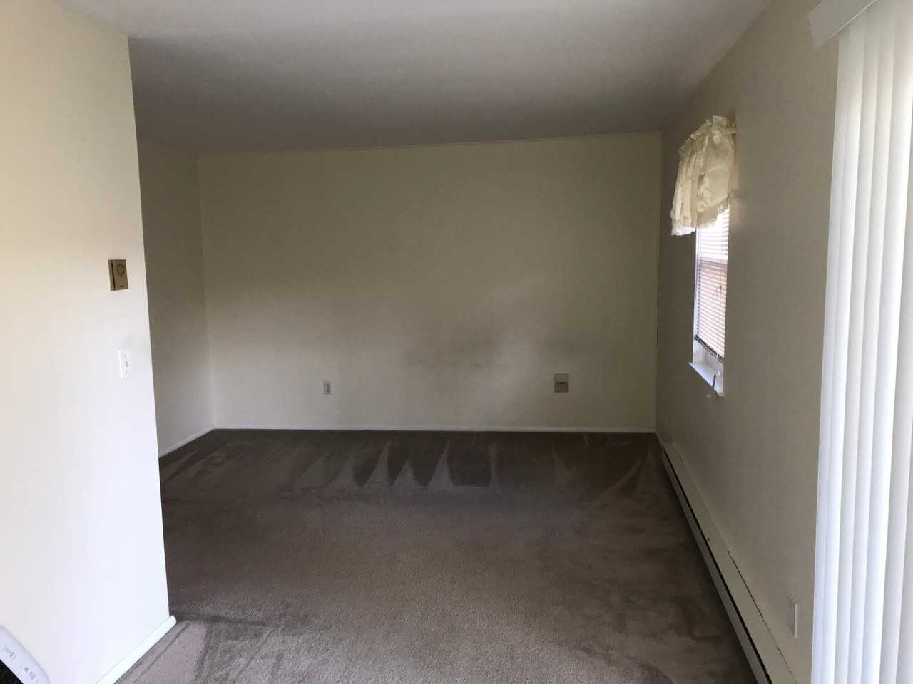 12 White Gate Dr Apt J #12J - Photo 7 of 7