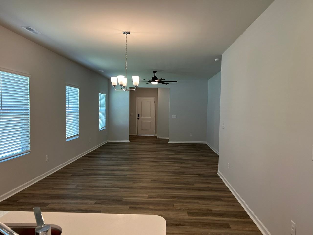 168 N Squires Run Ln - Photo 4 of 18