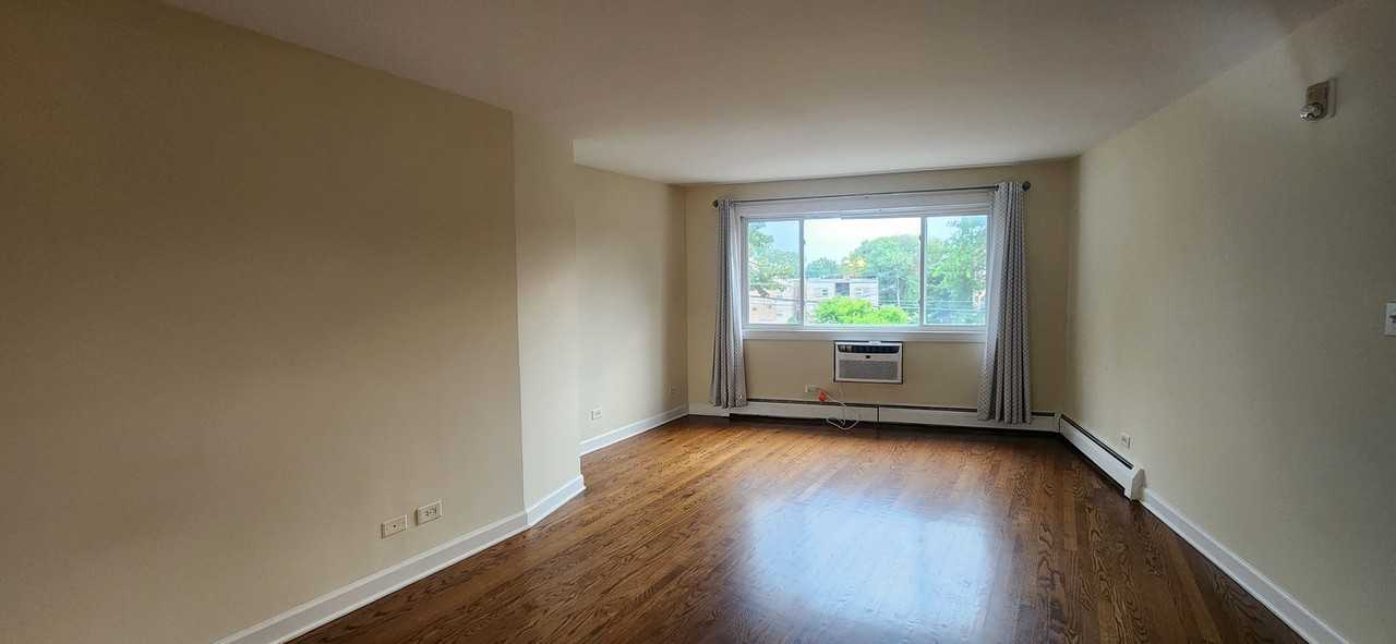4842 Conrad St #2 - Photo 7 of 15