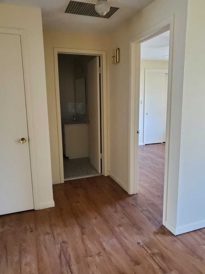 1234 E Elm St #1258-17 - Photo 7 of 7