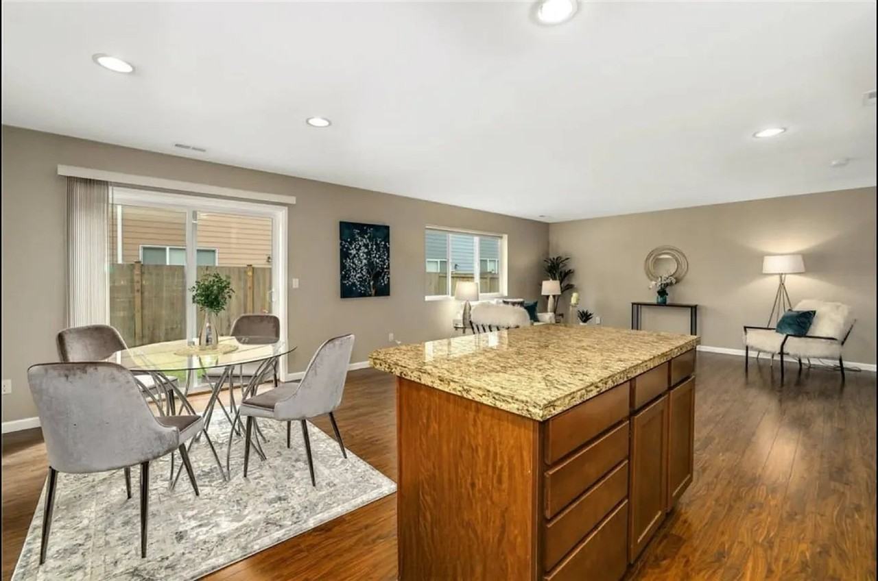 17707 33rd Dr Se - Photo 3 of 19