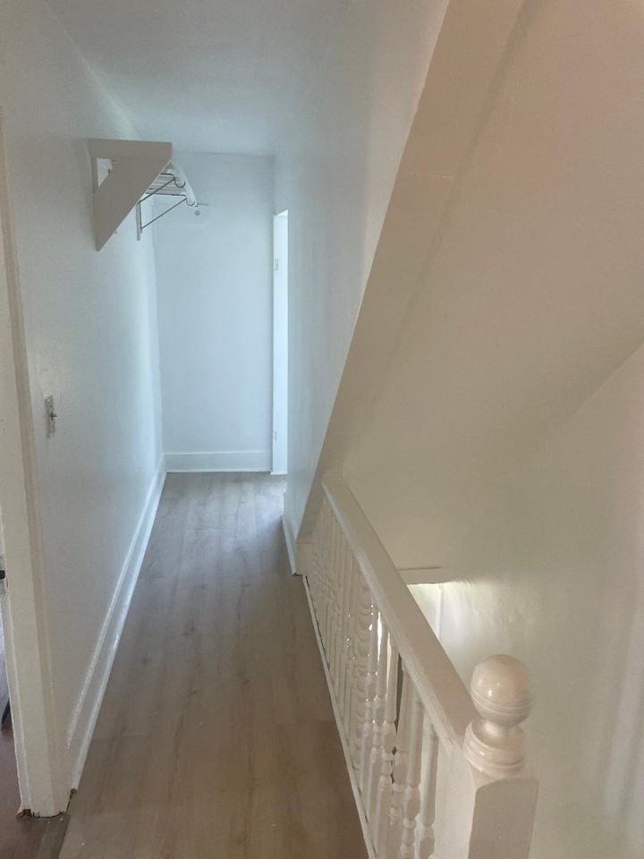 145 Robbins Ave #1 - Photo 6 of 7