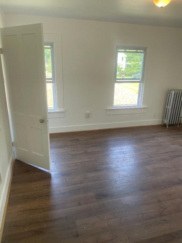 145 Robbins Ave #1 - Photo 7 of 7