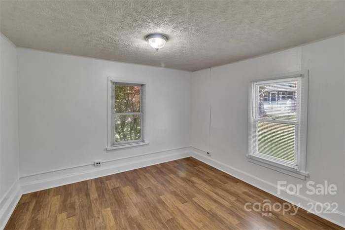 206 Star Ridge Rd - Photo 4 of 6