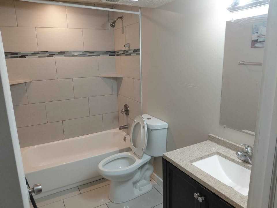 2090 W Theresa Cv #2 - Photo 4 of 20