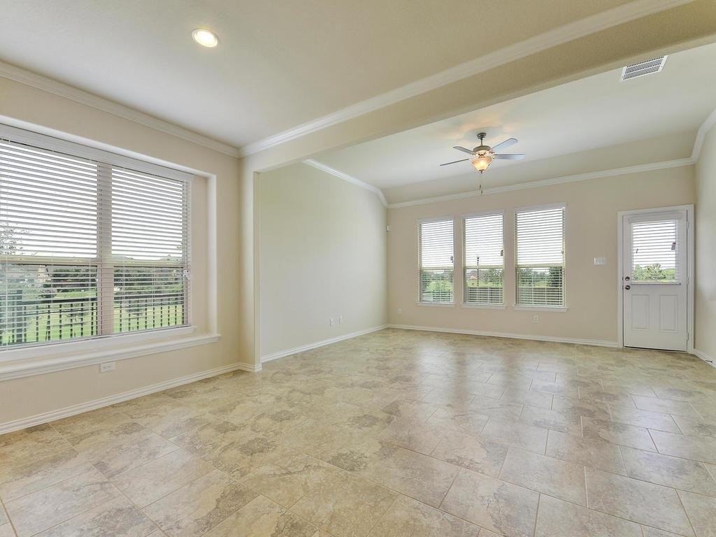 2617 Creeping Vine Ct - Photo 2 of 20