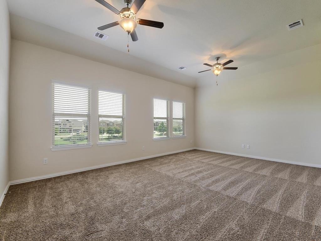 2617 Creeping Vine Ct - Photo 7 of 20