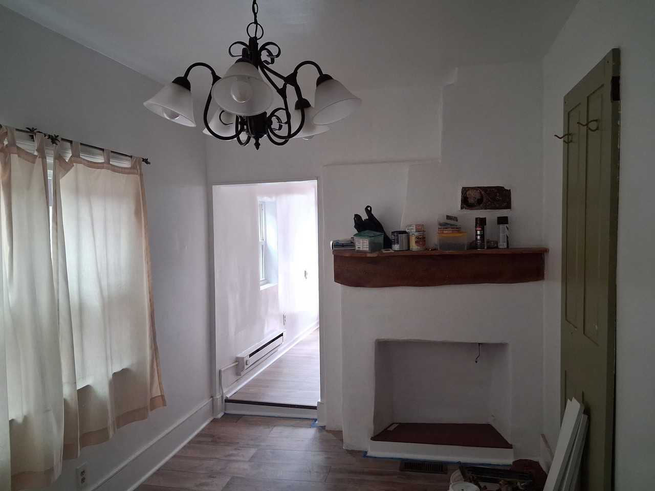 120 W Chestnut St - Photo 5 of 11