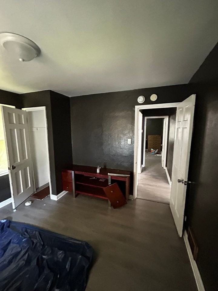 5621 Sunbury Ave - Photo 7 of 20