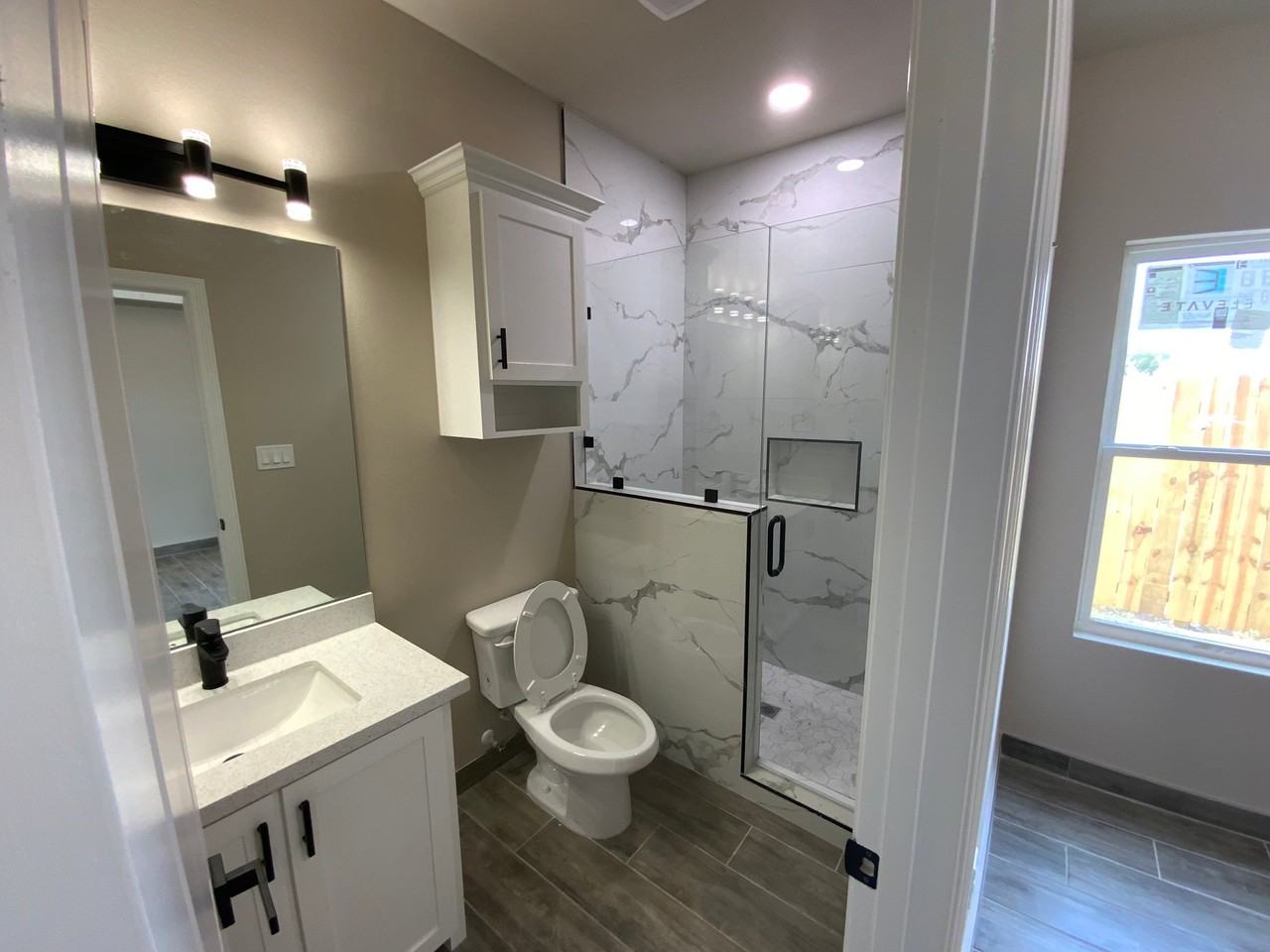 508 Hope Dr #3 - Photo 5 of 10